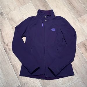 Like new purple Northface jacket size small